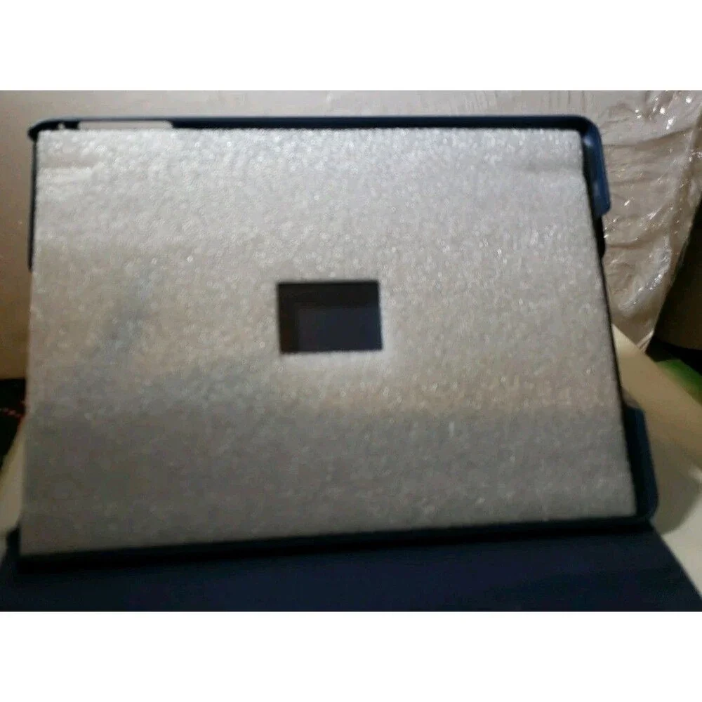 Wireless Detachable Keyboard Stand iPad 9,8,7 Folio Case Soft Tree of life